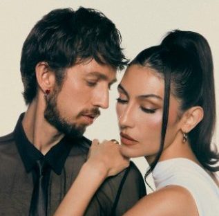 Amorío: nuevo dúo de Esteman y Daniela&nbsp;Spalla.