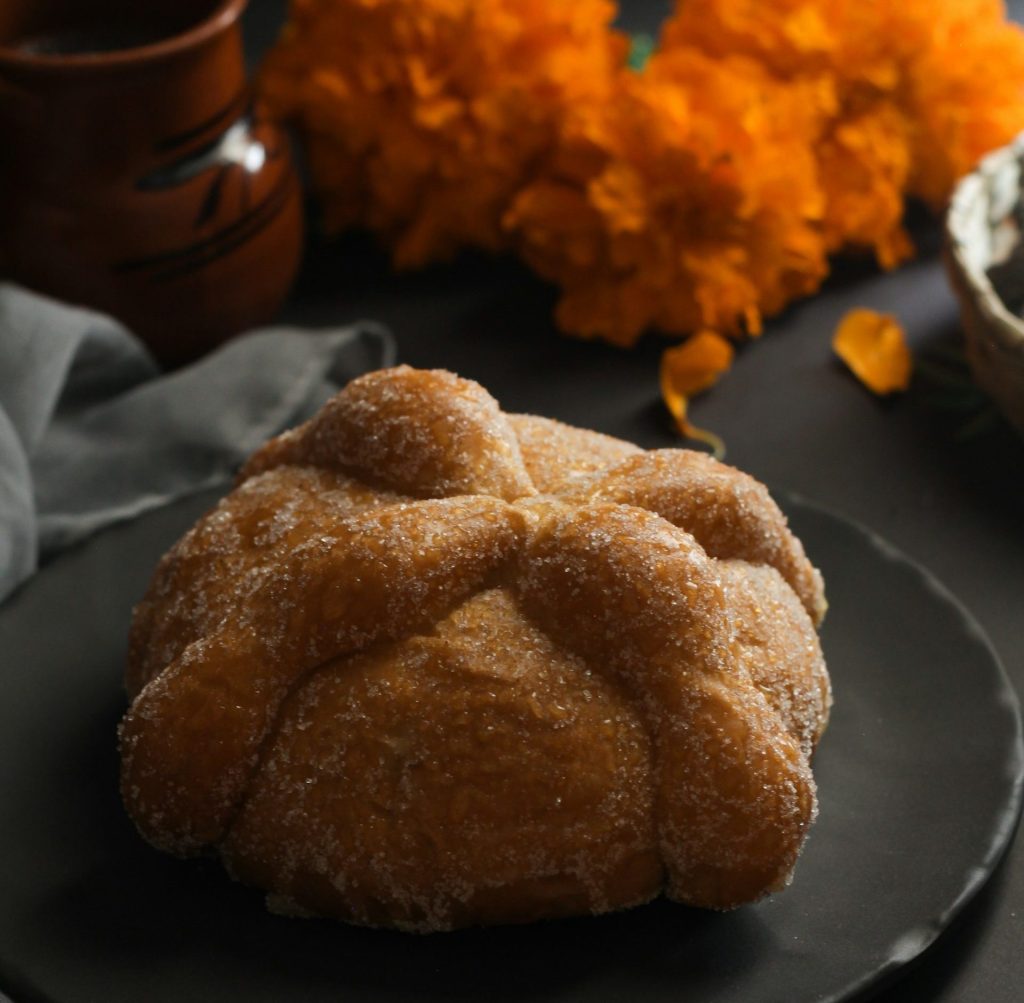 Receta tradicional de Pan de&nbsp;Muerto.